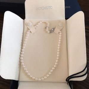 Mikimoto white pearl necklace